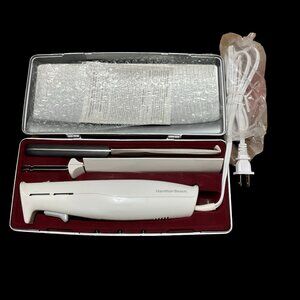 Electric Knife w/ Storage Case